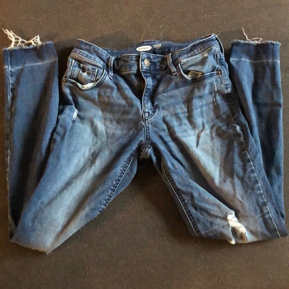 Old navy ripped jeans - Picture 1 of 3